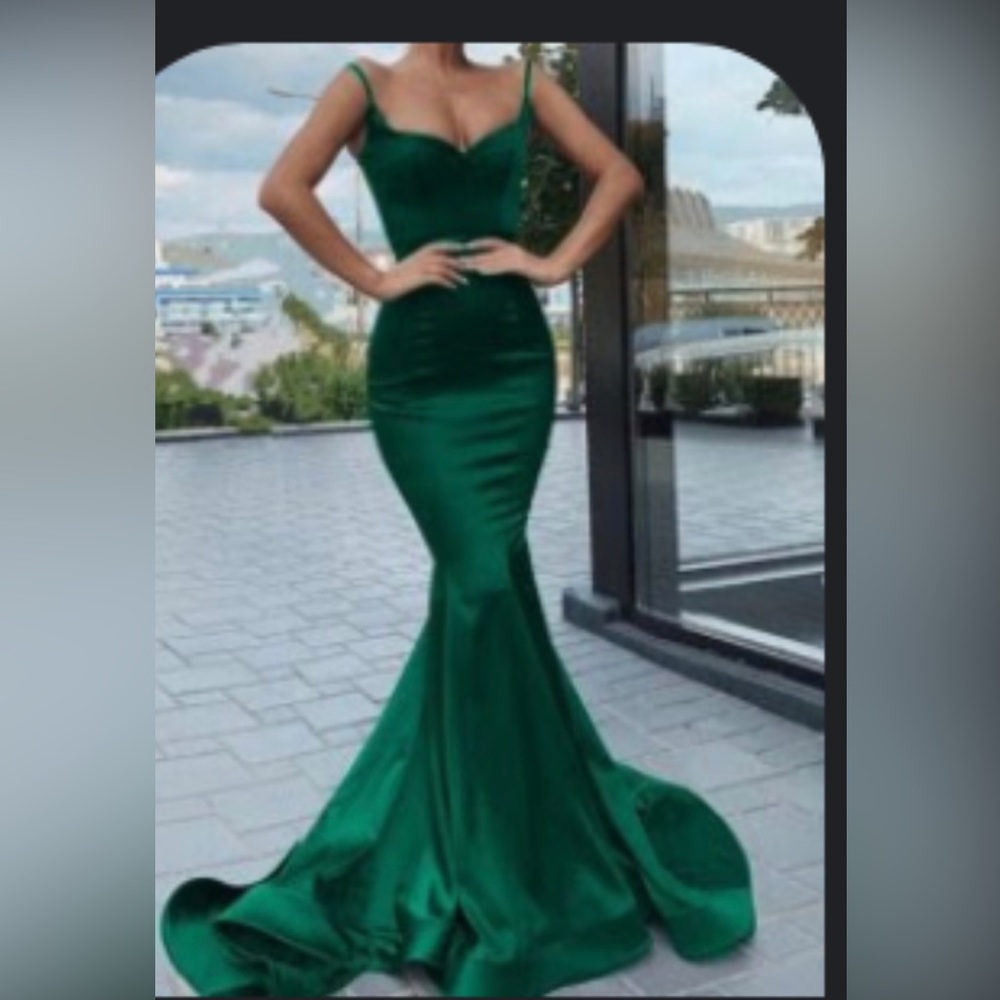 Trumpet/Mermaid Elastic Satin Ruffles Spaghetti Straps Sleeveless Sweep Train